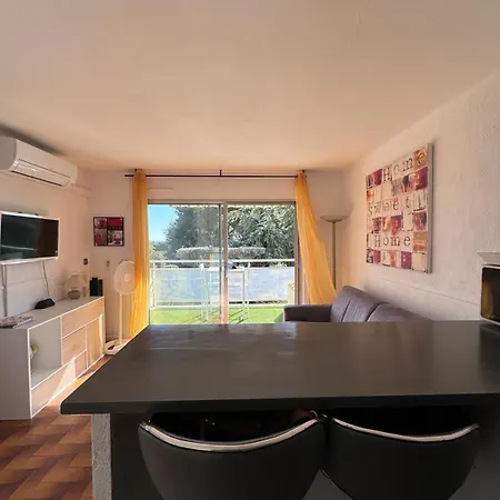 Apartmán Beau Climatise Face A La La Ciotat